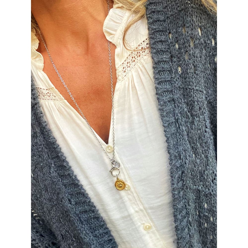 PAW PRINT NECKLACE